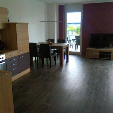 Ferienwohnung Am Seglerhafen Peenemunde Exteriör bild