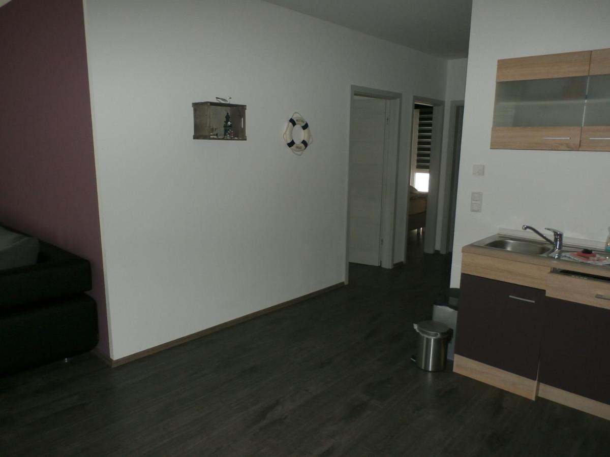 Ferienwohnung Am Seglerhafen Peenemunde Exteriör bild